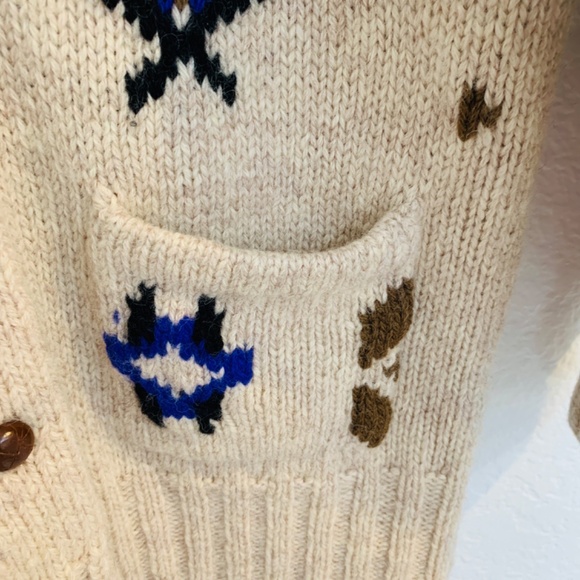 Saks Fifth Avenue Cardigan Womens M Tan Aztec Geometric Shetland Wool Sweater - Picture 7 of 12